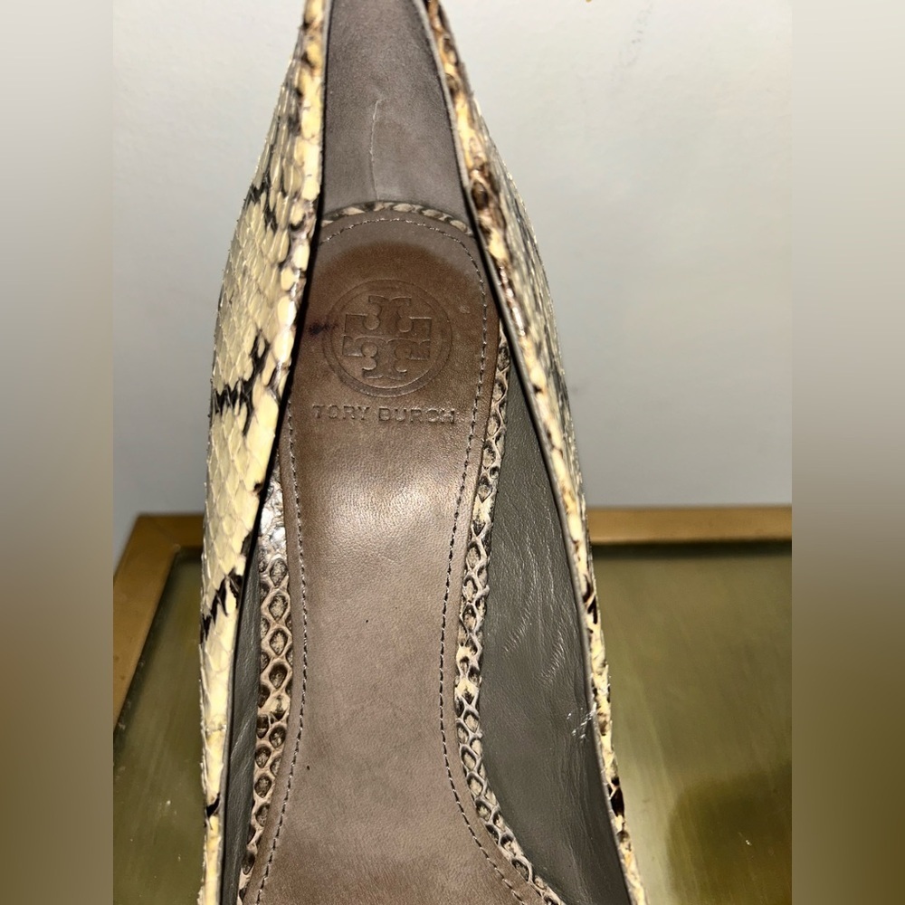 Tory Burch Cecilia Snakeskin Pumps - Picture 8 of 9